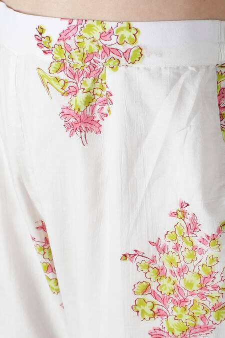 Sheeshakari_Green Silk, Cotton Embroidery, Beads Split Floral Pattern Mirror Kurta Pant Set _Online_at_Aza_Fashions