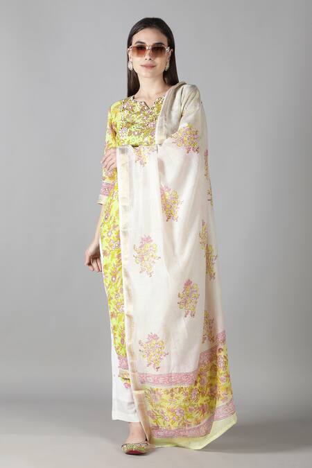Buy_Sheeshakari_Green Silk, Cotton Embroidery, Beads Split Floral Pattern Mirror Kurta Pant Set 