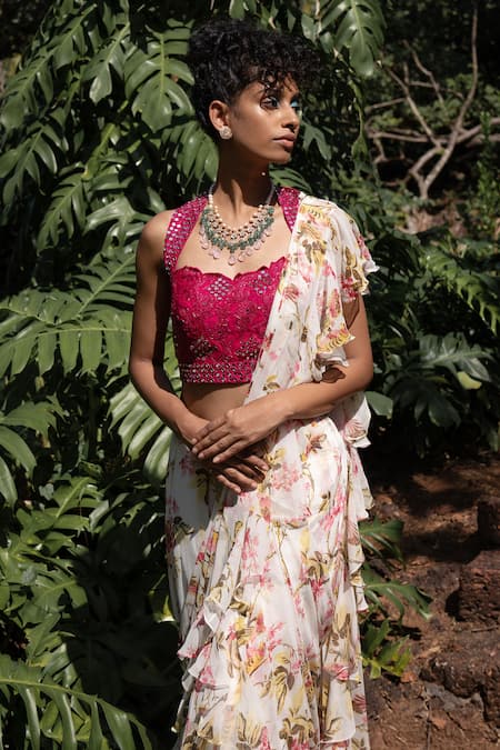 Nea By Nikita Tiwari Floral Pattern Pre-Draped Saree With Embroidered Blouse 