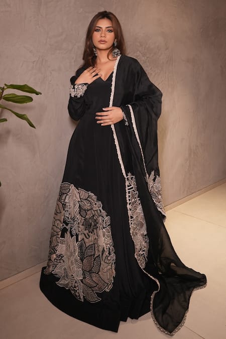 Shreeka Black Silk Crepe Embroidery Pipe V Neck Flower Chintz Anarkali Set 