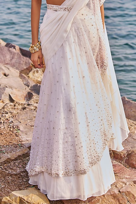 Nidhika Shekhar Ivory Organza, Linen Jalsaa-e- Bahaar Embroidered Pre-draped Saree With Blouse at Aza Fashions Nidhika Shekhar_Ivory Organza, Linen Jalsaa-e- Bahaar Embroidered Pre-draped Saree With Blouse _at_Aza_Fashions