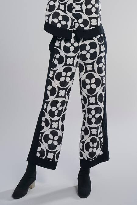 Terra Luna Black 100% Organic Handloom Cotton Printed Crescent Bloom Straight Pant Online at Aza Fashions Terra Luna_Black 100% Organic Handloom Cotton Printed Crescent Bloom Straight Pant _Online_at_Aza_Fashions