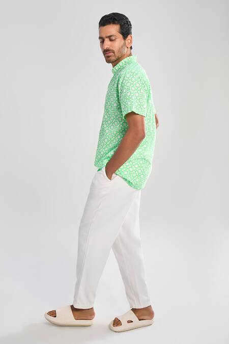 Terra Luna Green Cotton Woven Comet Check Pattern T-shirt Online at Aza Fashions Terra Luna_Green Cotton Woven Comet Check Pattern T-shirt _Online_at_Aza_Fashions