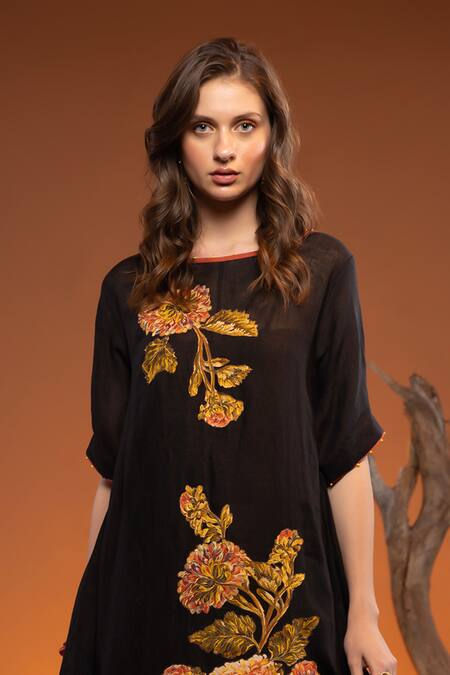 CAPISVIRLEO_Black Linen, Cotton Satin Embroidery Boat Neck Godiva Patchwork Printed Tunic _Online_at_Aza_Fashions
