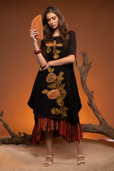 CAPISVIRLEO Godiva Patchwork Printed Tunic 