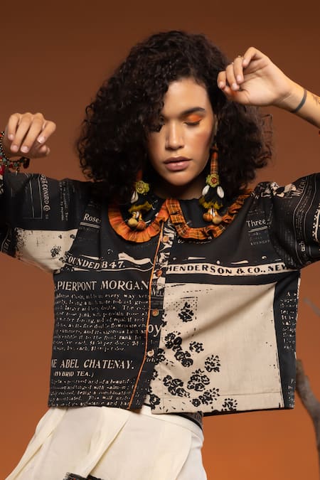 Buy_CAPISVIRLEO_Black Cotton Collared Juniper Abstract Print Shirt _Online_at_Aza_Fashions