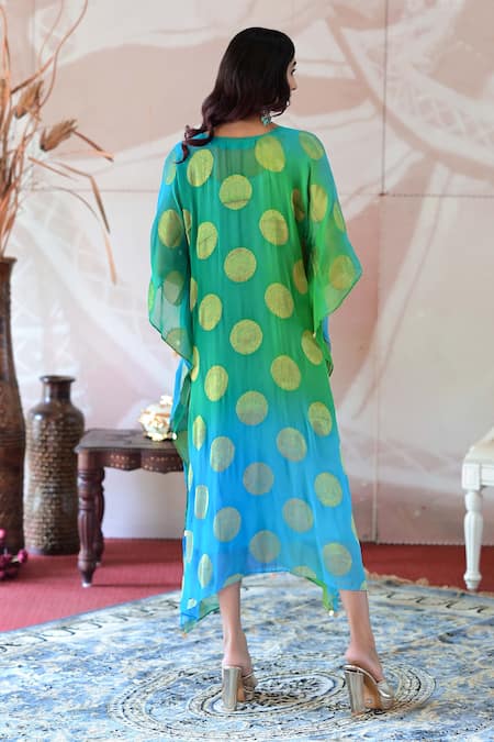 Farha Syed_Green Georgette Sequins, Embroidery V-neck Zardozi Placement Kaftan Dress _Online_at_Aza_Fashions