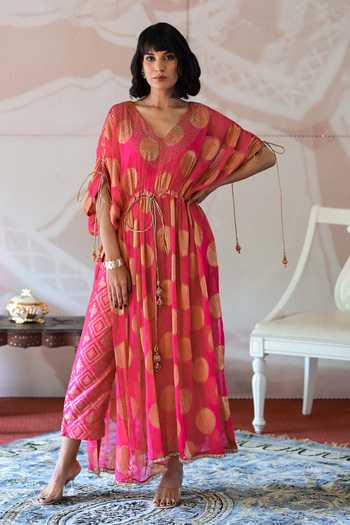 Buy_Farha Syed_Pink Georgette, Taffeta Cut Work, Floral Woven Kaftan Kurta And Pant Set _Online_at_Aza_Fashions