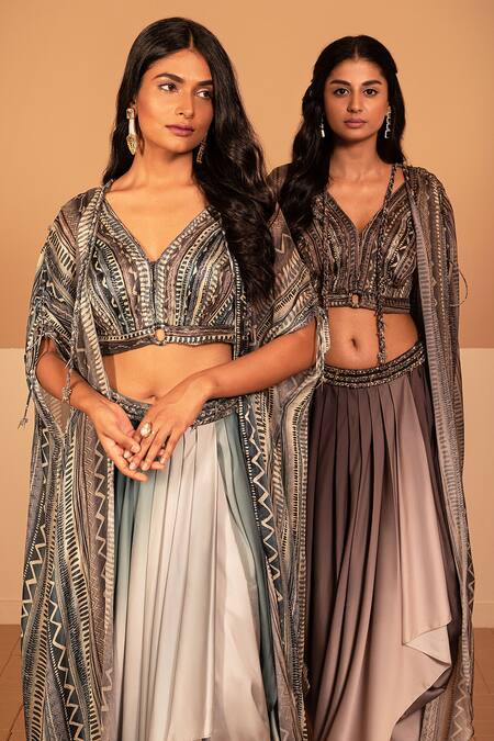 Shop Kelaayah Grey Satin, Chiffon Embroidery V-neck Belle Geometric Print Cape Skirt Set Online at Aza Fashions Shop_Kelaayah_Grey Satin, Chiffon Embroidery V-neck Belle Geometric Print Cape Skirt Set_Online_at_Aza_Fashions
