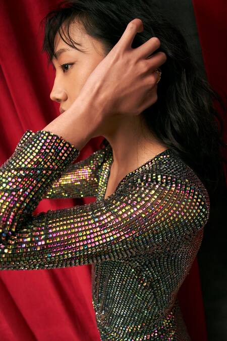 Buy_Itrh_Black Net Crystals V-neck Ebony Stardust Embellished Slit Gown _Online_at_Aza_Fashions