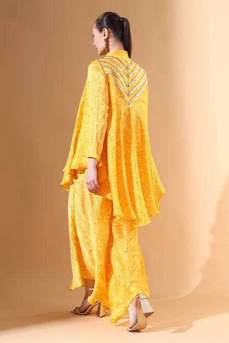 Shop_Aakaar_Yellow Silk Gota Patti Collared Marble Print Embellished Tunic And Palazzo Set_at_Aza_Fashions