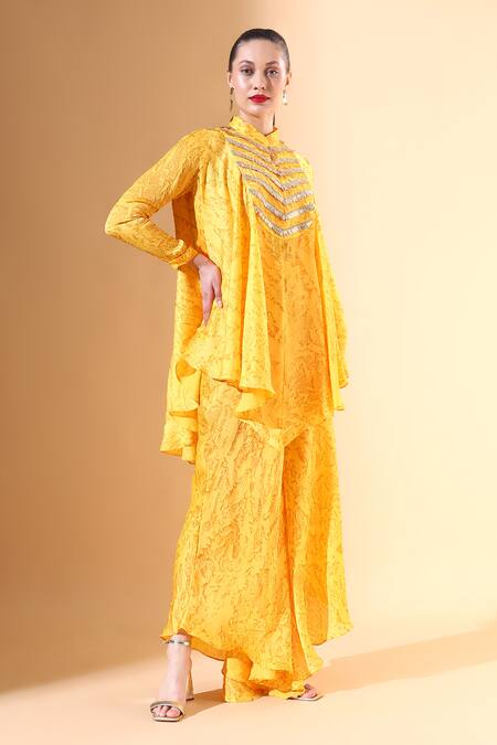 Buy_Aakaar_Yellow Silk Gota Patti Collared Marble Print Embellished Tunic And Palazzo Set_Online_at_Aza_Fashions
