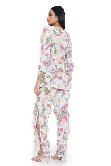 Payal Singhal_Off White Georgette Embroidered Floral Applique V Work Short Kurta And Pant Set _Online_at_Aza_Fashions