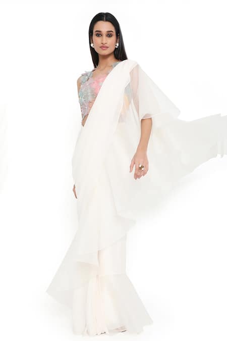 Payal Singhal Off White Georgette Plain Cutwork Pre-draped Saree With Floral Applique Blouse 