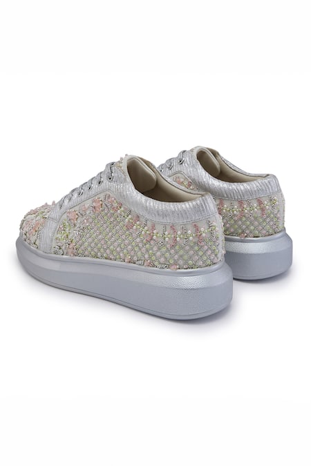 Buy_Anaar_Green Floral Jaal And Zardosi Embroidered Wedding Sneakers 