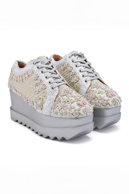 Anaar Floral Motif Embroidered Wedding Wedge Sneakers 