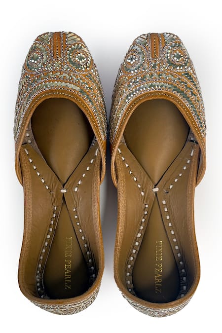 Pixie Pearlz Inara Mukaish Work Leather Juttis 