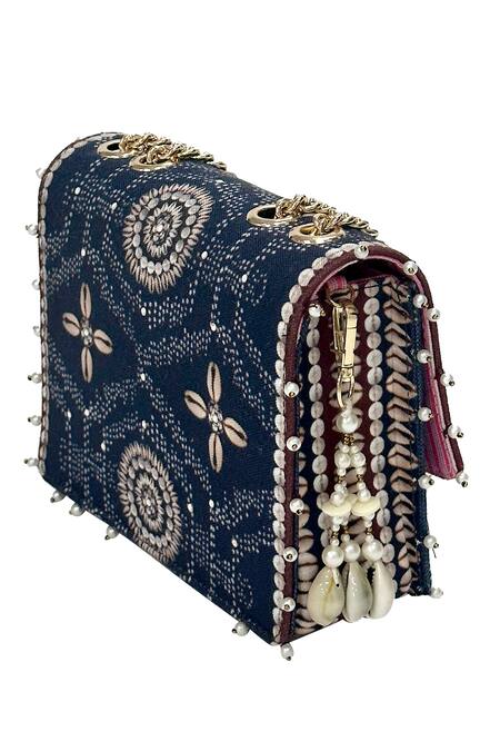 Buy_The Garnish Company_Black Cowrie Shells Mira Zohra Print Sling Bag _Online_at_Aza_Fashions