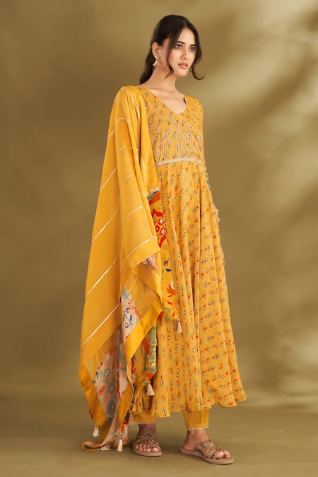 Affroz_Yellow Viscose Embroidery, Gota Patti V-neck Floral Ikat Angarkha Anarkali Set _Online_at_Aza_Fashions