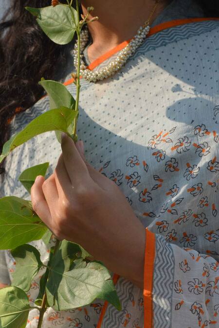 Buy_Studio Malang_Off White Chanderi Hand Block Printed Saree_Online_at_Aza_Fashions