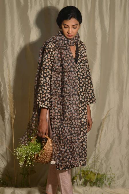 Shop Studio Malang Black Cotton, Kota Doria Lace V-neck Straight Floral Pattern Kurta Pant Set at Aza Fashions Shop_Studio Malang_Black Cotton, Kota Doria Lace V-neck Straight Floral Pattern Kurta Pant Set_at_Aza_Fashions