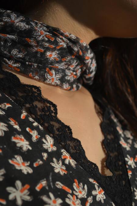 Shop Studio Malang Black Cotton, Kota Doria Lace V-neck Straight Floral Pattern Kurta Pant Set Shop_Studio Malang_Black Cotton, Kota Doria Lace V-neck Straight Floral Pattern Kurta Pant Set