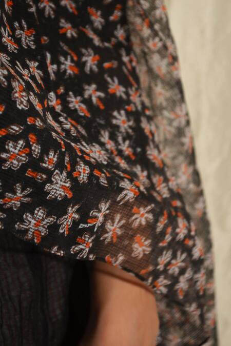 Buy Studio Malang Black Kota Doria Embroidery Round Neck Solid Kurta Pant Set Online at Aza Fashions Buy_Studio Malang_Black Kota Doria Embroidery Round Neck Solid Kurta Pant Set_Online_at_Aza_Fashions