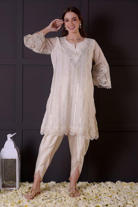 Surabhi Arya_White Chanderi, Modal, Satin Cut Work, Zari, Gota Patti, Kurta And Dhoti Pant Set _Online_at_Aza_Fashions