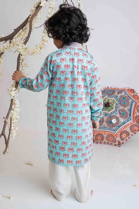 Shop MI Dulce AN'YA Blue Handloom Cotton Lotus Hand Printed Kurta And Pant Set at Aza Fashions Shop_MI Dulce AN'YA_Blue Handloom Cotton Lotus Hand Printed Kurta And Pant Set _at_Aza_Fashions