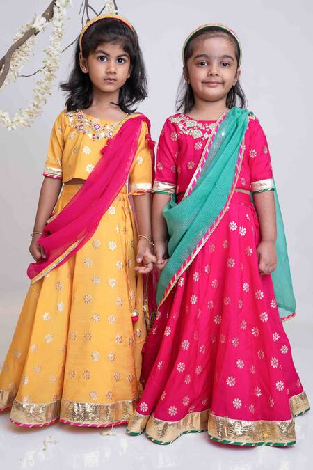 Shop_MI Dulce AN'YA_Pink Handloom Cotton, Chanderi Floral Hand Embroidered Banarasi Lehenga Set _Online_at_Aza_Fashions