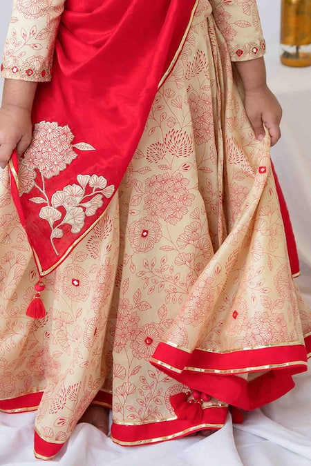 Shop MI Dulce AN'YA Beige Handloom Cotton, Chanderi Delicate Mirrorwork Lehenga Blouse Set Online at Aza Fashions Shop_MI Dulce AN'YA_Beige Handloom Cotton, Chanderi Delicate Mirrorwork Lehenga Blouse Set _Online_at_Aza_Fashions