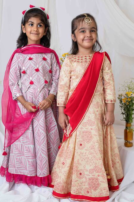 Shop_MI Dulce AN'YA_Grey Handloom , Chanderi, Tassels, Mughal Print Lehenga Blouse Set _Online_at_Aza_Fashions