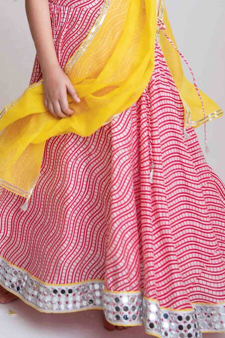 MI Dulce AN'YA Pink Handloom , Chanderi, Leheriya Pattern Lehenga Blouse Set at Aza Fashions MI Dulce AN'YA_Pink Handloom , Chanderi, Leheriya Pattern Lehenga Blouse Set _at_Aza_Fashions