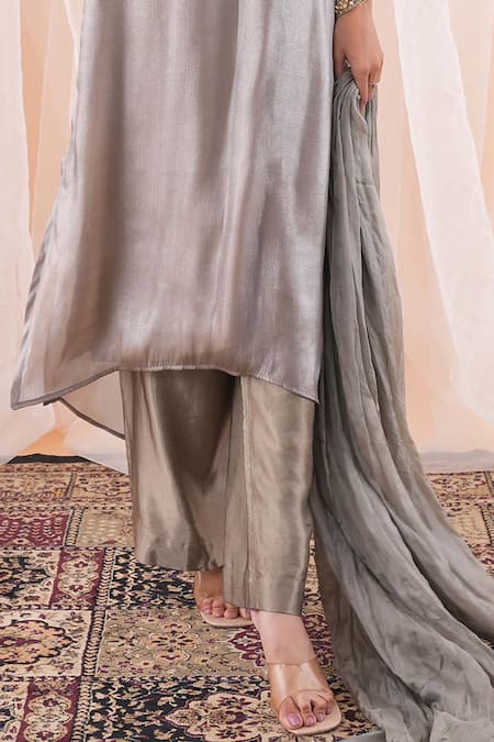 Farha Syed Grey Silk, Organza, Satin Pearls, Cut Work Placed Embroidered Kurta Palazzo Set at Aza Fashions Farha Syed_Grey Silk, Organza, Satin Pearls, Cut Work Placed Embroidered Kurta Palazzo Set _at_Aza_Fashions