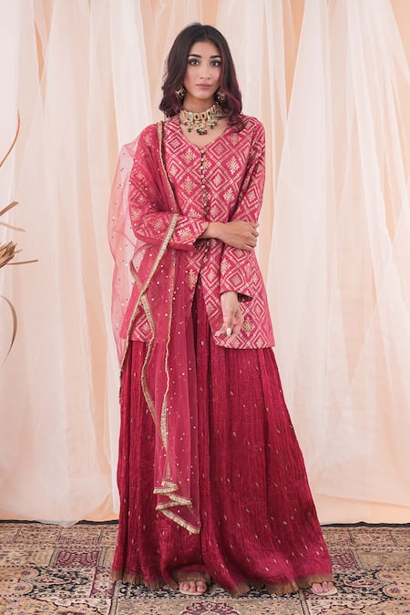 Farha Syed Maroon Brocade, Silk, Net, Crepe Mirrors Banarasi Kurta Crushed Sharara Set at Aza Fashions Farha Syed_Maroon Brocade, Silk, Net, Crepe Mirrors Banarasi Kurta Crushed Sharara Set _at_Aza_Fashions