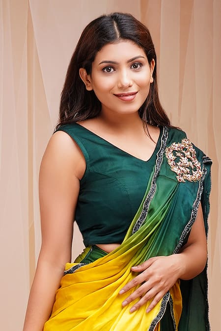 Shop_Farha Syed_Multi Color Gingham, Taffeta Cut Work 4d Dyed Embroidered Pre-draped Saree Set _Online_at_Aza_Fashions