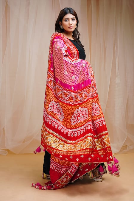 Farha Syed_Red Crepe, Gingham, Taffeta, Cotton Cut Hem Anarkali With Gajji Silk Dupatta _Online_at_Aza_Fashions