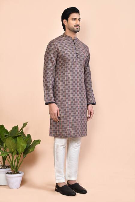 Buy_Arihant Rai Sinha_Brown Cotton Embroidery Abstract Chequered Pattern Kurta 