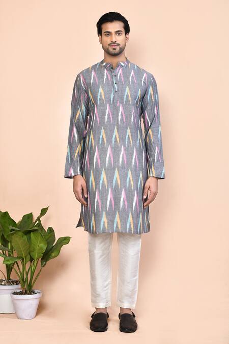 Arihant Rai Sinha_Grey Cotton Ikat Weave Pattern Kurta _Online_at_Aza_Fashions