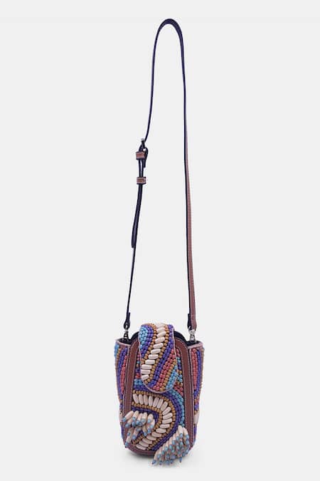 Versuhz Brown Bead Abstract Wooden Waist Belt Bag Online at Aza Fashions Versuhz_Brown Bead Abstract Wooden Waist Belt Bag_Online_at_Aza_Fashions