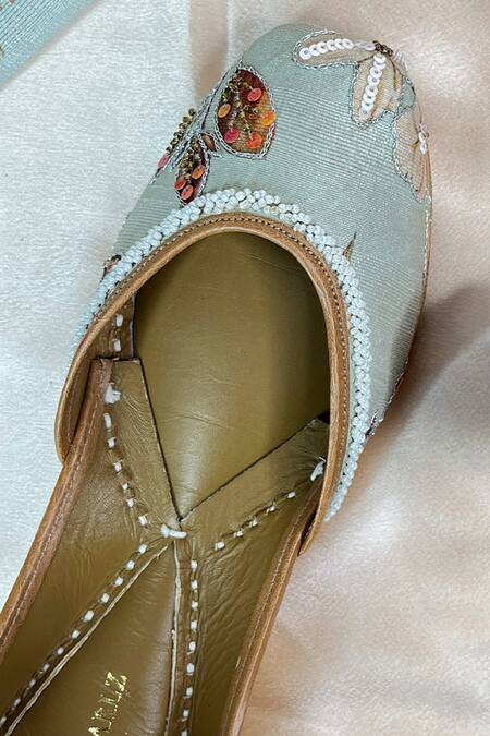 Pixie Pearlz_Blue Flora Pattern Juttis _at_Aza_Fashions