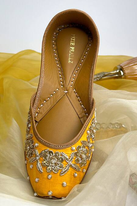 Shop_Pixie Pearlz_Yellow Nora Flower Embroidered Juttis _Online_at_Aza_Fashions