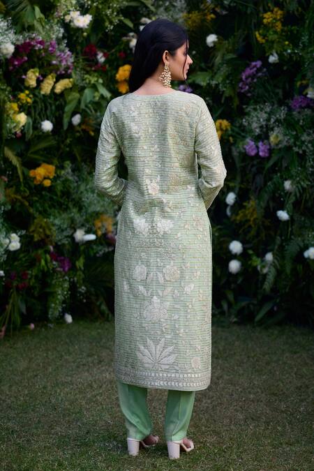 Shop_Shyam Narayan Prasad_Green Silk, Chanderi Embroidery Round Neck Floral Kurta Pant Set _Online_at_Aza_Fashions