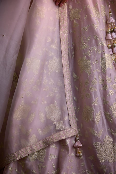 Shop Shyam Narayan Prasad Silver Silk Chanderi Patchwork Embroidered Floral And Thread Blouse Lehenga Set Shop_Shyam Narayan Prasad_Silver Silk Chanderi Patchwork Embroidered Floral And Thread Blouse Lehenga Set