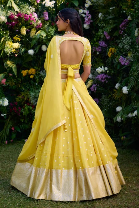 Shyam Narayan Prasad Thread Embroidered Lehenga Set 