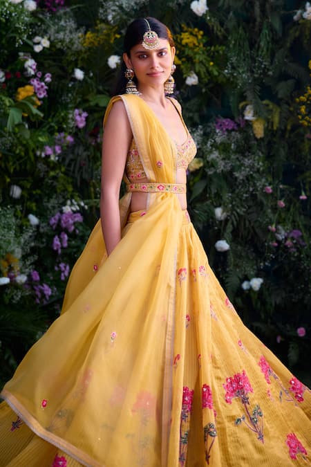 Buy_Shyam Narayan Prasad_Yellow Chanderi, Organza Embroidery, Zari Open Zardosi Lehenga Set With Belt 