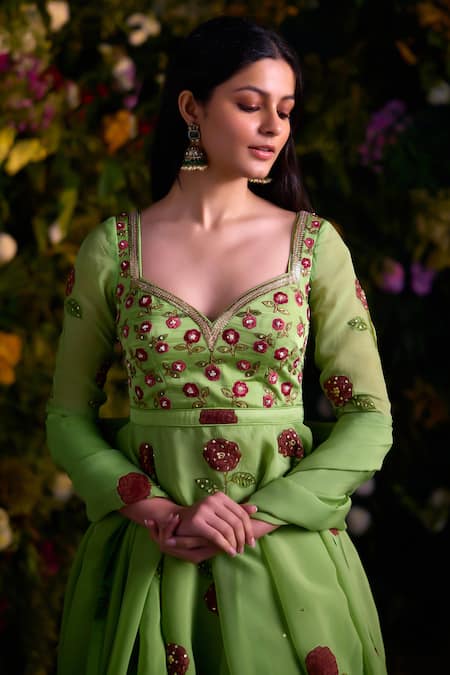 Buy_Shyam Narayan Prasad_Green Kurta And Sharara Satin Block Printed Floral Sweetheart Set 