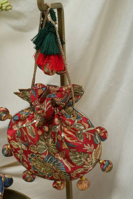 Ozel_Red Sequin Kalamkari Floral Print Potli Bag _at_Aza_Fashions