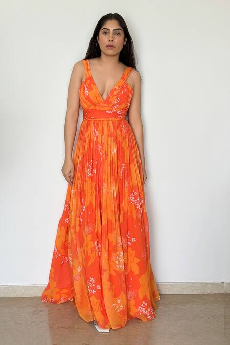 Harshita Singhvi Yellow Georgette V-neck Floral And Leaf Print Maxi Dress Online at Aza Fashions Harshita Singhvi_Yellow Georgette V-neck Floral And Leaf Print Maxi Dress _Online_at_Aza_Fashions