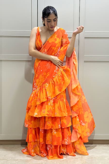 Harshita Singhvi Yellow Georgette Embroidery Plunge Neck Floral Garden Print Saree Skirt Set Online at Aza Fashions Harshita Singhvi_Yellow Georgette Embroidery Plunge Neck Floral Garden Print Saree Skirt Set _Online_at_Aza_Fashions